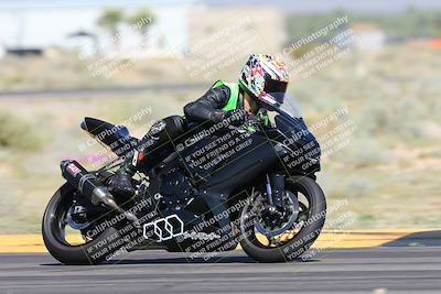 media/Apr-13-2024-SoCal Trackdays (Sat) [[f1617382bd]]/3-Turn 4 (1010am)/